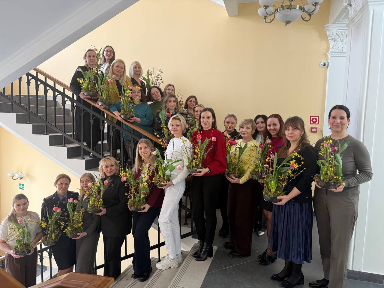 В Академии МВД царит атмосфера весны и красоты